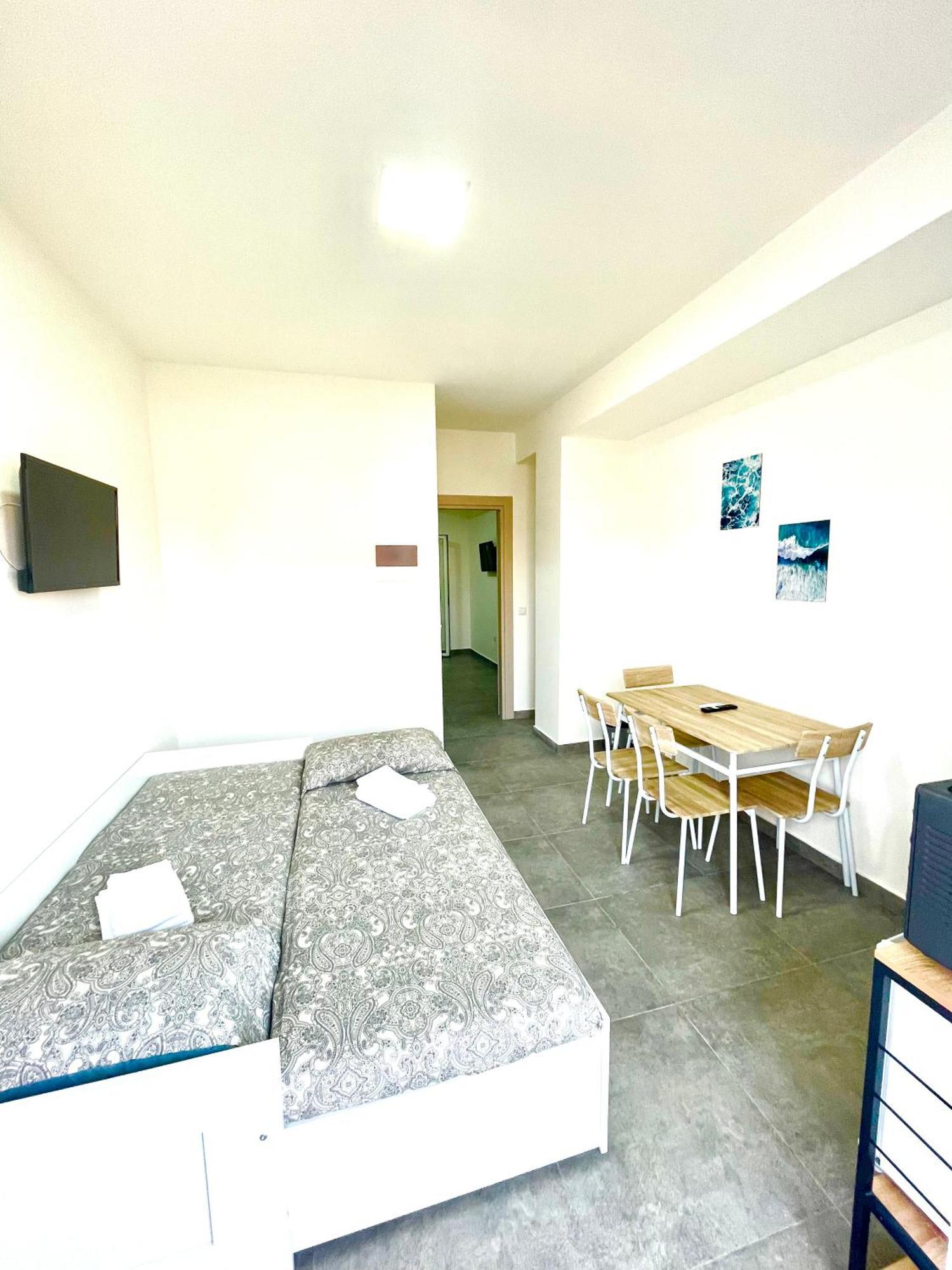 Bed&Beach Ypsos Exterior foto